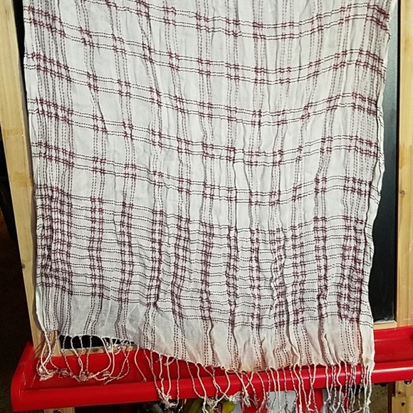 Weaved Fringe Scarf 28" x 72" - Picture 1 of 4